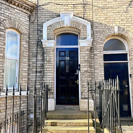 Modern Centre Near Train Station - Minster With Terrace York